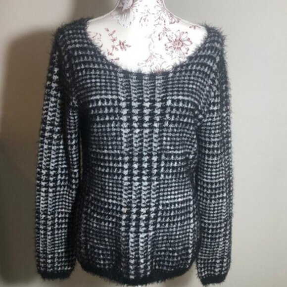 Cozy & Chic Houndstooth Sweater by Asa Couture - Size L - Picture 1 of 8